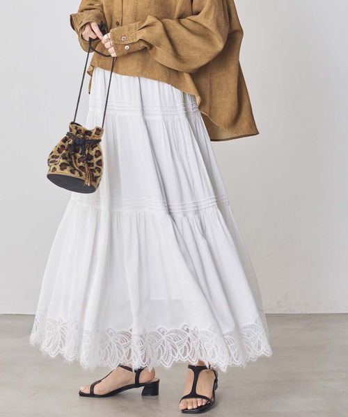 Gready Brilliant（グレディブリリアン）の「ヘムレースティアードスカート（スカート・レディース・オフホワイト/ブラック・38）」の10枚目の写真