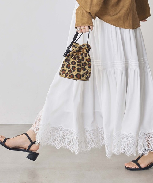 Gready Brilliant（グレディブリリアン）の「ヘムレースティアードスカート（スカート・レディース・オフホワイト/ブラック・38）」の12枚目の写真