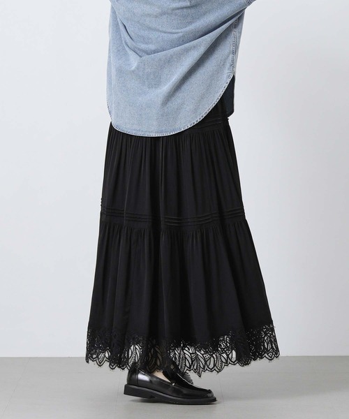 Gready Brilliant（グレディブリリアン）の「ヘムレースティアードスカート（スカート・レディース・オフホワイト/ブラック・38）」の19枚目の写真