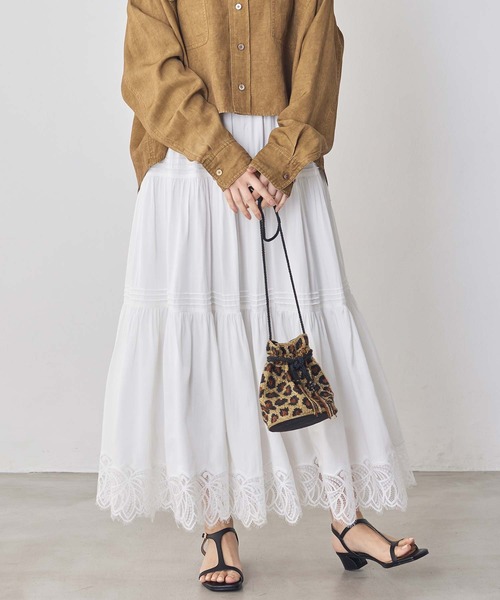 Gready Brilliant（グレディブリリアン）の「ヘムレースティアードスカート（スカート・レディース・オフホワイト/ブラック・38）」の7枚目の写真