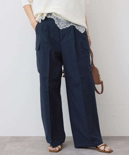 SLOBE IENA（スローブイエナ）の「バックサテンミリタリーパンツ（カーゴパンツ・レディース・ネイビー/カーキ・36/38）」の13枚目の写真