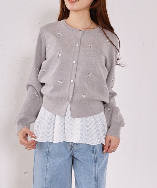 archives（アルシーヴ）の「【アンチピリング】小花柄刺繍ニットカーディガン（カーディガン/ボレロ・レディース・アイボリー/グレー/ネイビー・MEDIUM）」の14枚目の写真