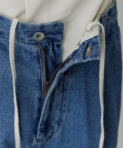 ADAM ET ROPE'（アダムエロペ）の「ワイド イージー ブリーチ デニムパンツ / ADAM ET ROPE' JEANS -GRID-（デニムパンツ・メンズ・ブルー系その他4・M/L）」の7枚目の写真