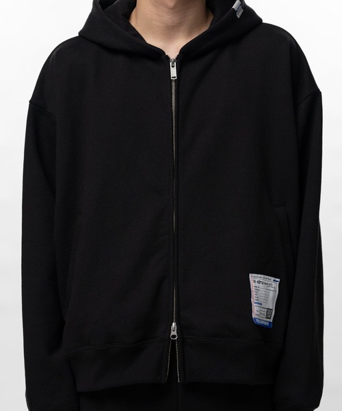 In・stru(men-tal).(インストルメンタル)の「【in・stru(men-tal).】HEAVY WEIGHT FRENCH TERRY ZIP PARKA(パーカー・メンズ・ブラック/ライトグレー・46/44/48)」の8枚目の写真