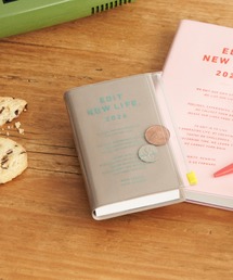 EDiT（エディット）の「EDiT 手帳 2026 スケジュール帳 2026年4月始まり 1日1ページ B7変型 タイポポケット（手帳/メモ帳）」