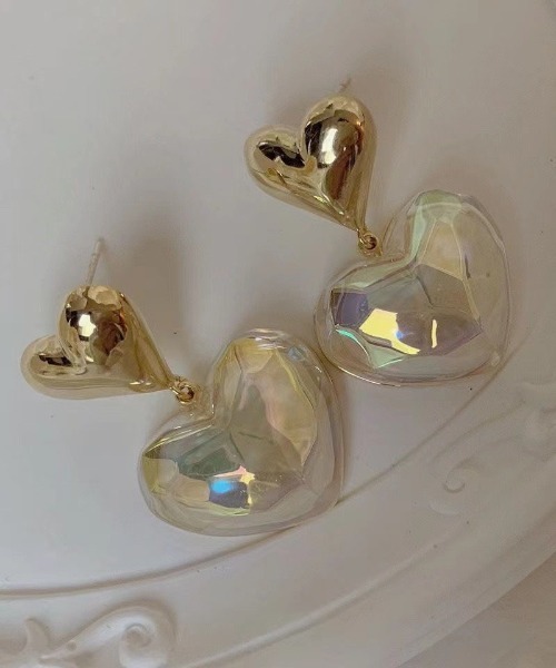 shoppinggo(ショッピングゴー)の「ピアス ハート キラキラ ビジューピアス ロングピアス ゴールド フープピアス(ピアス(両耳用)・レディース・ゴールド・FREE)」の6枚目の写真