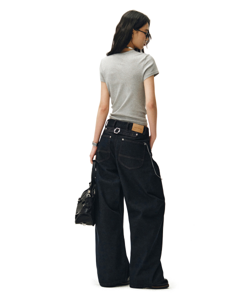 DECET WOMEN(デケット ウーマン)の「Cinchback Barrel Wide Leg Jeans DCWPT022CPINDIGO(デニムパンツ・レディース・その他・X-SMALL/SMALL/MEDIUM/LARGE)」の6枚目の写真