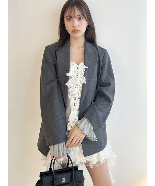 SNIDEL（スナイデル）の「Sustainableダブルブレストジャケット（テーラードジャケット・レディース・アイボリー/グレー/ネイビー・0/1）」の6枚目の写真