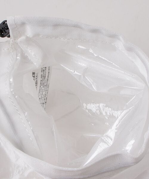 BURLAP OUTFITTER（バーラップアウトフィッター）の「BURLAP OUTFITTER - CS MINI SHOPPER BAG（ボディバッグ/ウエストポーチ・メンズ・ホワイト・ONE SIZE）」の4枚目の写真