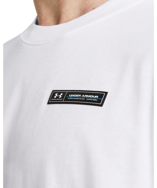 UNDER ARMOUR(アンダーアーマー)の「UAヘビーウエイト アーマーラベル ショートスリーブTシャツ(トレーニング/メンズ)(Tシャツ/カットソー・メンズ・ホワイト・XL/M/L/S/3XL/2XL)」の3枚目の写真