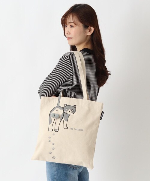 one'sterrace（ワンズテラス）の「【A4可】ネコ トートバッグ ハチワレ（トートバッグ・レディース・アイボリー系8・99）」の9枚目の写真