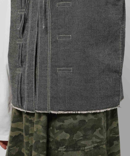 niko and...(ニコアンド)の「アソートフロントリボンベスト(ベスト・レディース・アイボリー/インディゴブルー/カーキ/ブラック・LARGE/MEDIUM)」の22枚目の写真