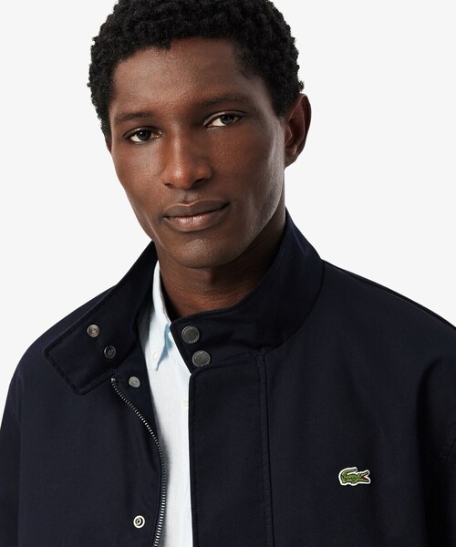 LACOSTE(ラコステ)の「防風 撥水 ハリントンジャケット(ブルゾン・メンズ・ベージュ・50/48/46/52)」の2枚目の写真