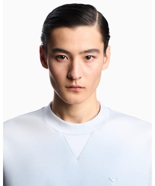 EMPORIO ARMANI(エンポリオアルマーニ)の「【エンポリオ アルマーニ】ASV オーバーサイズスウェットシャツ ジャージー グラデーション(スウェット・メンズ・アクア・SMALL/MEDIUM/LARGE/X-LARGE/XX-LARGE)」の4枚目の写真