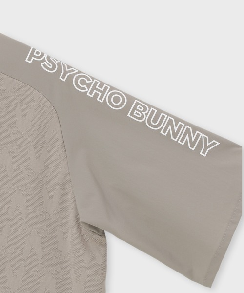 Psycho Bunny（サイコバニー）の「[GOLF]異素材切替シルエットバニージャガード ハーフジップTシャツ（Tシャツ/カットソー・メンズ・ブラック/グレイッシュベージュ・XX-LARGE/X-LARGE/LARGE/MEDIUM/SMALL）」の17枚目の写真