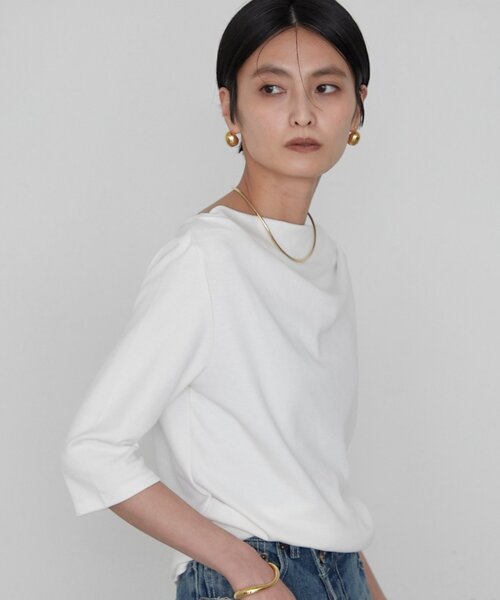 LOUNGEDRESS(ラウンジドレス)の「ドレープカットソー(Tシャツ/カットソー・レディース・ブラック系その他/オフホワイト/ブラック/ブラック系その他2・FREE)」の13枚目の写真