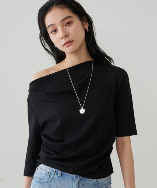 LOUNGEDRESS(ラウンジドレス)の「ドレープカットソー(Tシャツ/カットソー・レディース・ブラック系その他/オフホワイト/ブラック/ブラック系その他2・FREE)」の22枚目の写真