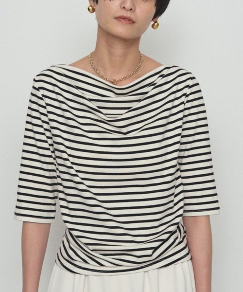LOUNGEDRESS(ラウンジドレス)の「ドレープカットソー(Tシャツ/カットソー・レディース・ブラック系その他/オフホワイト/ブラック/ブラック系その他2・FREE)」の1枚目の写真