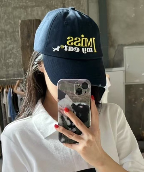 Teem Store(チームストア)の「【I MISS MY DOG】英文字刺繍キャップ 小顔効果(キャップ・レディース・ピンク/その他/ブラック/ネイビー・F)」の3枚目の写真