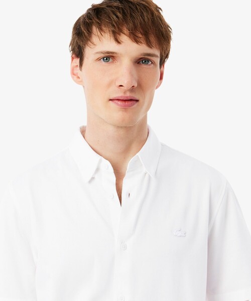 LACOSTE(ラコステ)の「スリムフィットミニマル半袖シャツ(シャツ/ブラウス・メンズ・ダークネイビー/ホワイト・41/40/39/38)」の3枚目の写真