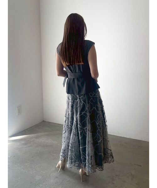 LAGUNAMOON（ラグナムーン）の「LADYベストセットフラワーチュール
