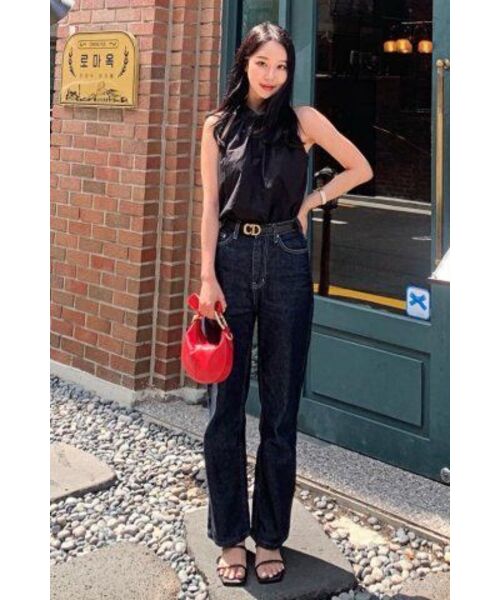 320SHOWROOM(320ショールーム)の「Shirring Halter Neck Back Button Blouse Black(シャツ/ブラウス・レディース・その他・FREE)」の5枚目の写真