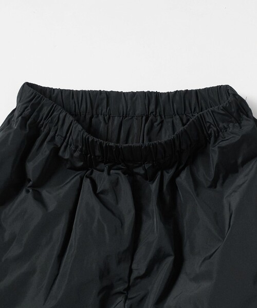 LOEFF（ロエフ）の「＜LOEFF＞グロッシー タフタ クロップド パンツ（その他パンツ・レディース・ブラック/ダークブラウン・0/1）」の21枚目の写真