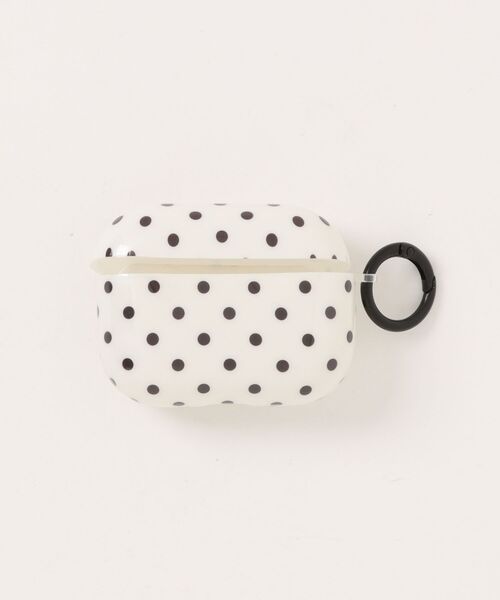 Fun & Daily(ファンアンドデイリー)の「Small Dot AirPods 4 / Pro3 Case / エアポッズ4 プロ3(ヘッドフォン/イヤホン・レディース・ホワイト・A/B)」の6枚目の写真
