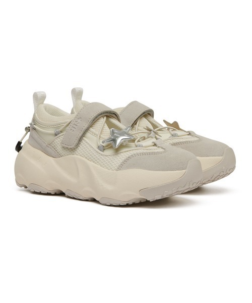 ROCKFISH WEATHERWEAR（ロックフィッシュウェザーウェア）の「[x ILLIT] BRYN VELCRO SNEAKERS V2（スニーカー・レディース・クリーム/シルバー・23.0cm/23.5cm/24.0cm/24.5cm/25.0cm）」の19枚目の写真