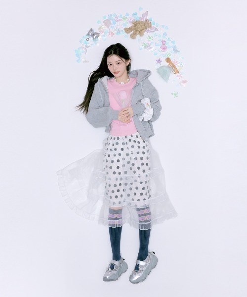 ROCKFISH WEATHERWEAR（ロックフィッシュウェザーウェア）の「[x ILLIT] BRYN VELCRO SNEAKERS V2（スニーカー・レディース・クリーム/シルバー・23.0cm/23.5cm/24.0cm/24.5cm/25.0cm）」の7枚目の写真