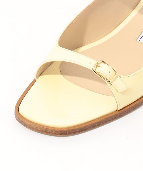 NEBULONI E（ネブローニ）の「NEBULONI E.  SLIM BELT フラットサンダル（サンダル・レディース・ライトイエロー・38/36/37）」の6枚目の写真