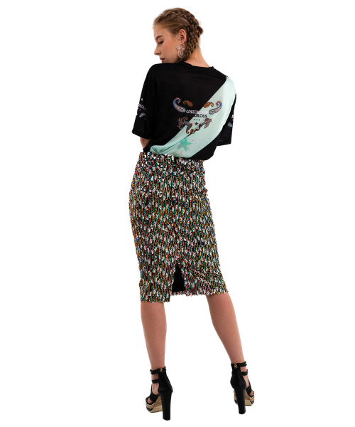 GREEDILOUS(グリディアス)の「グリーン斜線ラインTシャツ(Tシャツ/カットソー・レディース・その他・S/M/L/XS)」の4枚目の写真