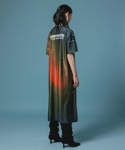 NON TOKYO(ノントーキョー)の「DIRECT PRINT T-OP(ワンピース・レディース・ブルー系/グリーン×オレンジ・1/2)」の4枚目の写真