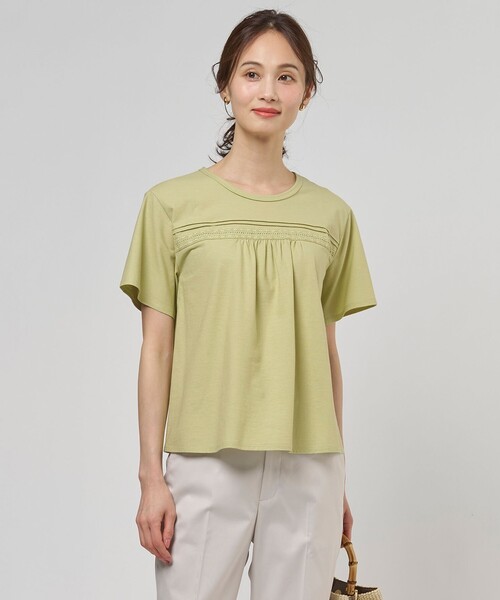 J.PRESS(ジェイプレス)の「【一枚で着映え】ツイスティロ クルーネック カットソー(Tシャツ/カットソー・レディース・ネイビー系/ホワイト系/ベージュ系/ライトグリーン系・MEDIUM/LARGE)」の3枚目の写真