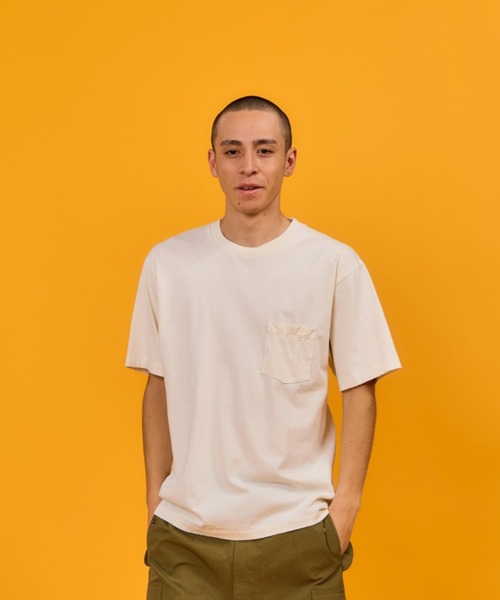 WALLA WALLA SPORT(ワラワラスポーツ)の「6oz TUBE POCKET TEE / 6オンス チューブ ポケット ティー(Tシャツ/カットソー・メンズ・アッシュグレー/スミクロ/ブラック/アイボリー/ホワイト/ライトグリーン系/レモンイエロー/インディゴブルー/ダークブラウン/ダークグリーン系/ピンク系その他・LARGE/X-LARGE/XX-LARGE/MEDIUM/SMALL)」の6枚目の写真