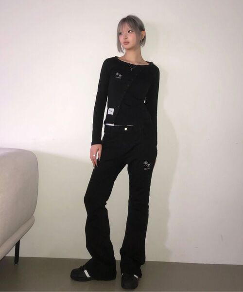 COIRIS_(コイリス)の「セリックリベットポイントブーツカットパンツ(その他パンツ・レディース・ブラック・SMALL/MEDIUM)」の8枚目の写真