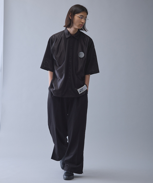 PARIS SAINT-GERMAIN(パリサンジェルマン)の「【Paris Saint-Germain 】JP Mesh Short Sleeve Shirt(シャツ/ブラウス・メンズ・ブラック/ネイビー・X-LARGE/LARGE/MEDIUM)」の4枚目の写真