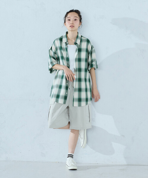 Purple&Yellow(パープルアンドイエロー)の「オンブレーチェックシャツ(シャツ/ブラウス・メンズ・ブラック/グリーン・LARGE/MEDIUM/SMALL)」の8枚目の写真