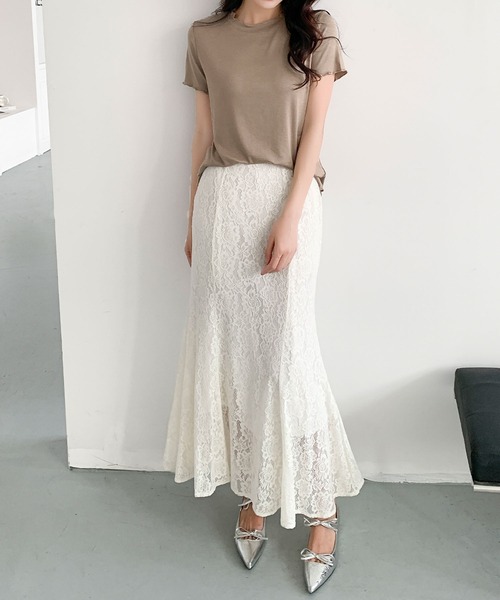 LOWO(ロワ)の「S~L展開 / 普段使いからパーティーまで。万能レーススカート(スカート・レディース・アイボリー/ブラック・S/M/L)」の3枚目の写真