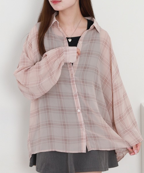 Ree&Mee（リーアンドミー）の「Ree&Mee 2点セット オーバーサイズ シアー チェック 長袖 シャツ & テレコ タンクトップ アンサンブル（アンサンブル・レディース・ブラック系/ベージュ系/グレー系/ホワイト系・M/L）」の17枚目の写真