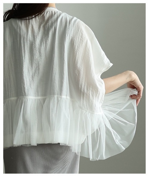 Sawa a la mode（サワアラモード）の「チュールペプラム異素材ブルゾン（ブルゾン・レディース・オフホワイト/ブラック・FREE）」の10枚目の写真