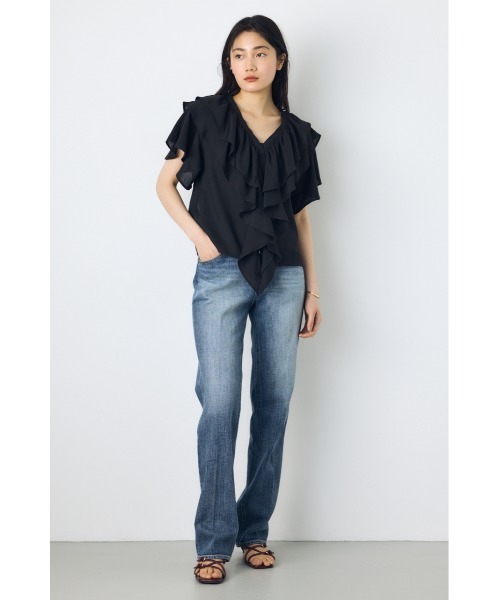 AZUL by moussy(アズールバイマウジー)の「【WEB限定】AZUL DENIM センタープレスストレートデニム ロング丈(デニムパンツ・レディース・ブルー/ワンウォッシュ・24inch/25inch/26inch/27inch)」の11枚目の写真