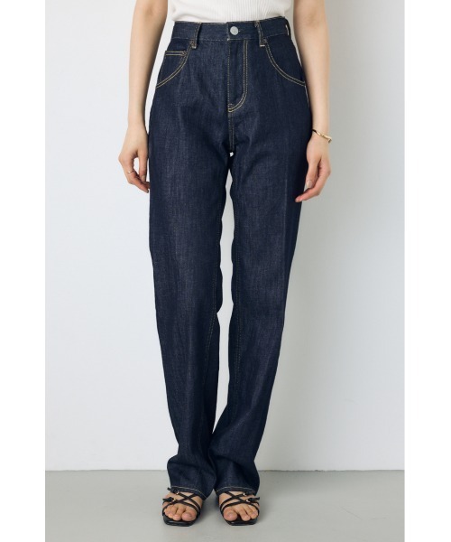 AZUL by moussy(アズールバイマウジー)の「【WEB限定】AZUL DENIM センタープレスストレートデニム ロング丈(デニムパンツ・レディース・ブルー/ワンウォッシュ・24inch/25inch/26inch/27inch)」の12枚目の写真