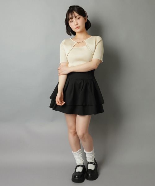 SPINNS(スピンズ)の「半袖ニット/フロントオープン/ビット(ニット/セーター・レディース・アイボリー/レッド/ブラック・ONESIZE)」の10枚目の写真