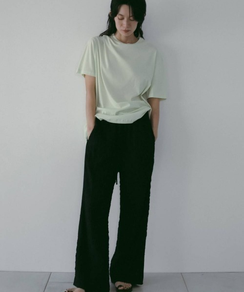anuke(アンヌーク)の「Shirring Easy Pants(デニムパンツ・レディース・ブラウン/ライトグリーン/ブラック・36inch/38inch)」の4枚目の写真