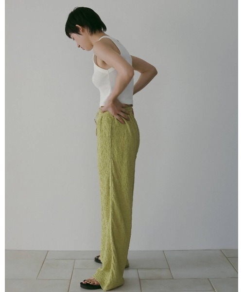 anuke(アンヌーク)の「Shirring Easy Pants(デニムパンツ・レディース・ブラウン/ライトグリーン/ブラック・36inch/38inch)」の10枚目の写真