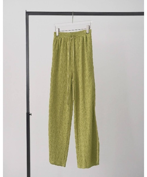 anuke(アンヌーク)の「Shirring Easy Pants(デニムパンツ・レディース・ブラウン/ライトグリーン/ブラック・36inch/38inch)」の15枚目の写真