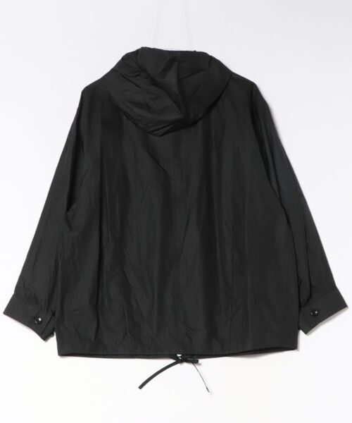 CLANE(クラネ)の「CLANE/クラネ/CRINKLED NYLON ZIP HOODIE(パーカー・レディース・ブラック/ベージュ・1)」の4枚目の写真