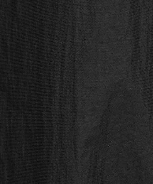 CLANE(クラネ)の「CLANE/クラネ/CRINKLED NYLON ZIP HOODIE(パーカー・レディース・ブラック/ベージュ・1)」の12枚目の写真