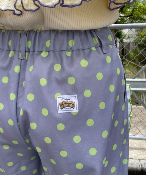 HELLO.SANFRANCISCO（ハローサンフランシスコ）の「【HELLO.SANFRANCISCO/ハローサンフランシスコ】ドット柄フリルポケットボリュームパンツ（その他パンツ・レディース・グレー/ピンク/ブラウン・ONE SIZE）」の20枚目の写真